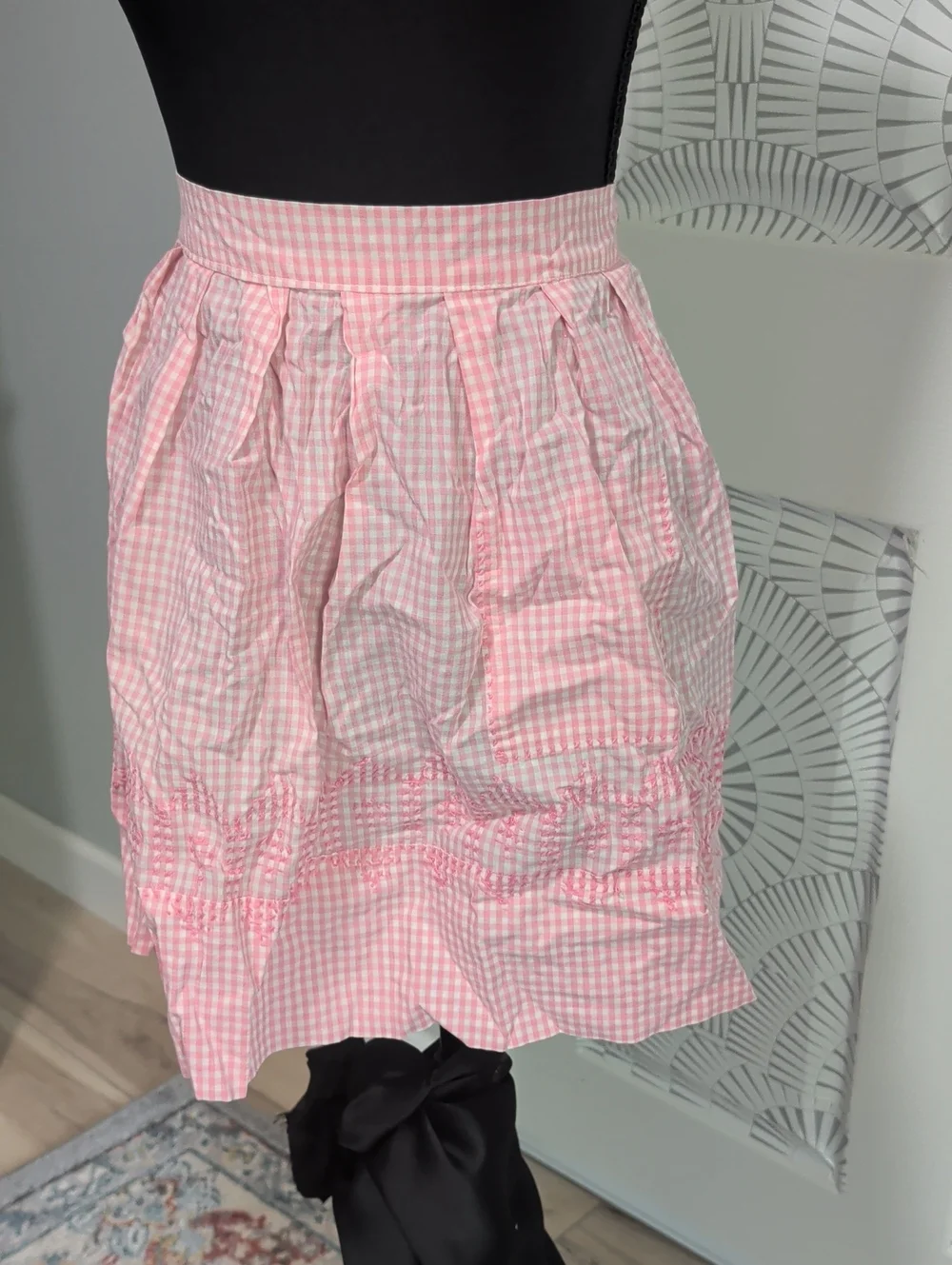 Vintage Pink Gingham Pleated Women’s Apron